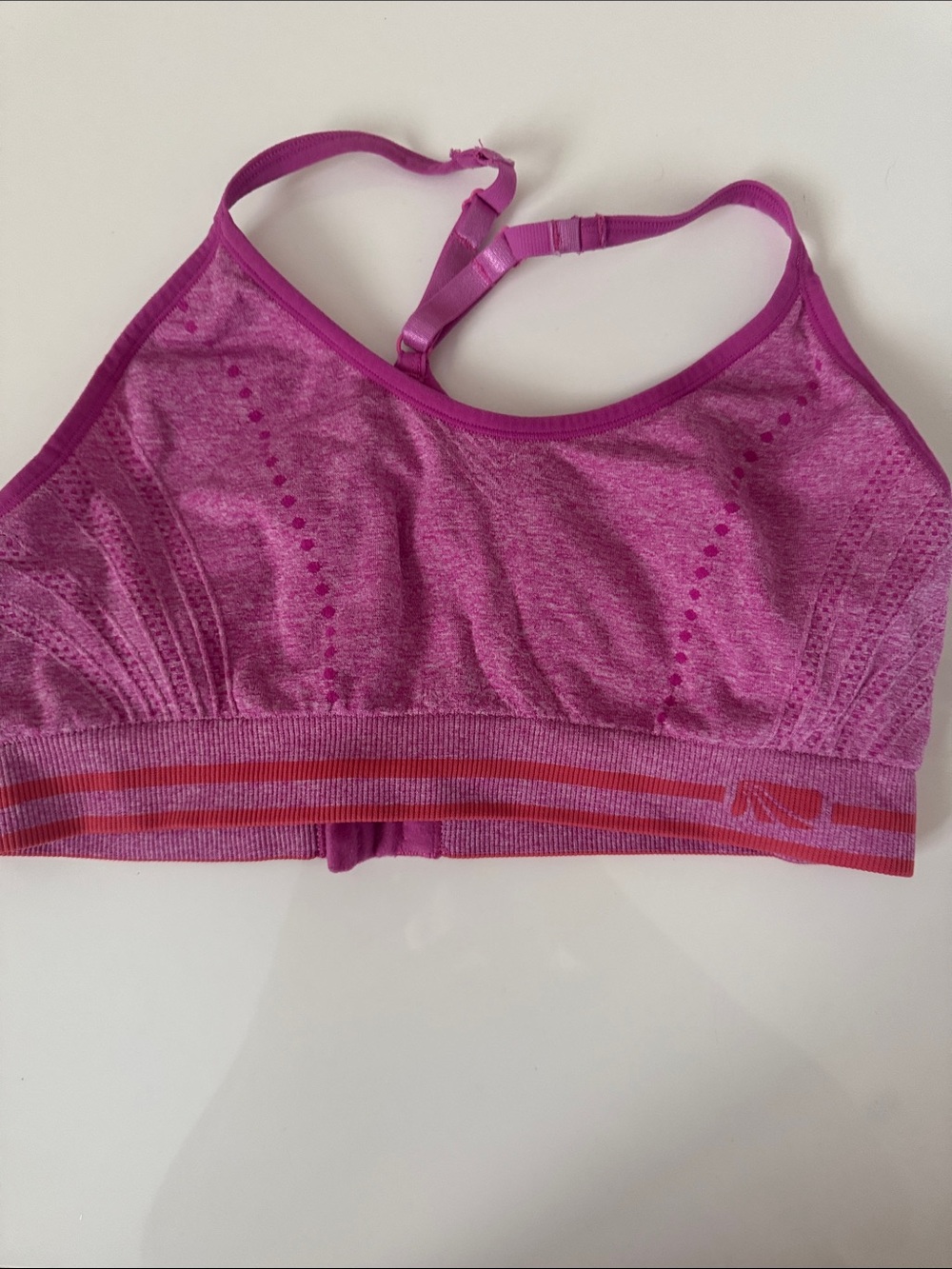 Marika Fuchsia Seamless Sports Bra with Pink-Red Band